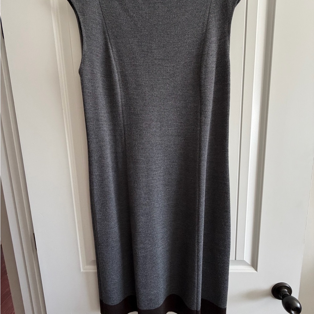 St. John Collection Gray/Brown color block hem Midi Dress - Picture 9 of 13
